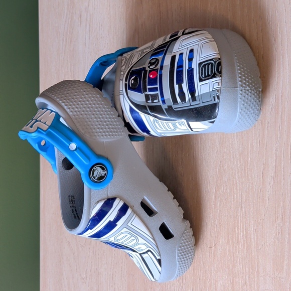 Kids' Star Wars Crocs - Picture 2 of 4